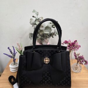 Bolsa de Mano con Moño – Negra